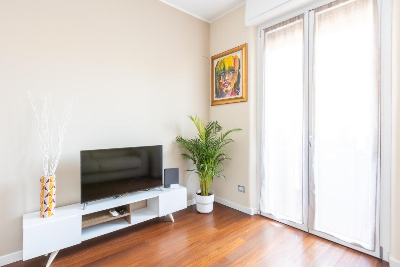 Rosselli 13 Milan Apartment エクステリア 写真