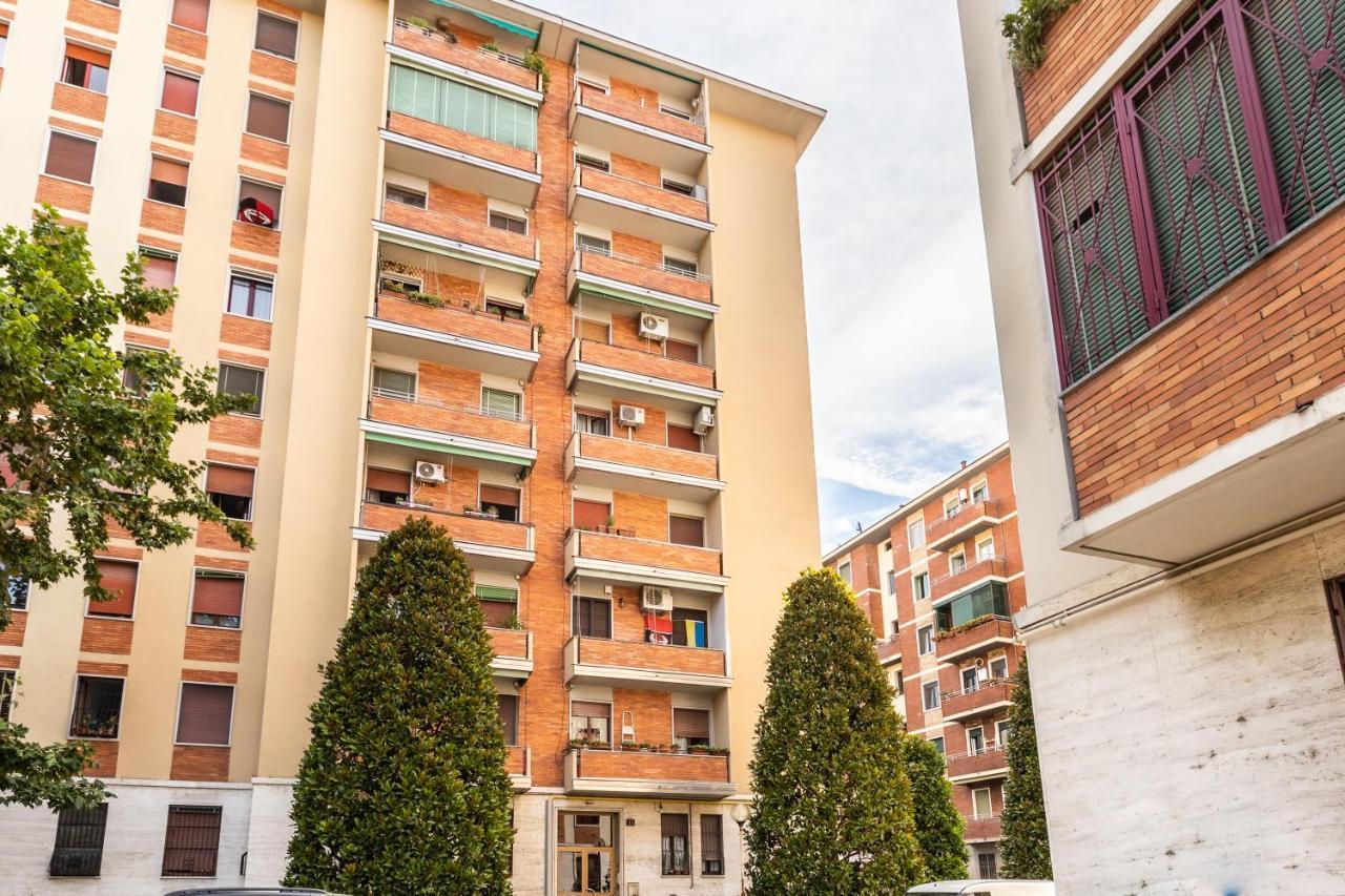 Rosselli 13 Milan Apartment エクステリア 写真